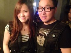 iphone_upload_pic-镭战大联盟真人CS·生日派对·亲子聚会·团建(天安千树店)