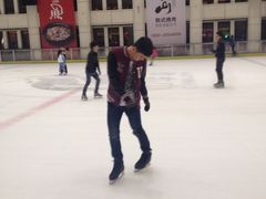 中华城真冰滑冰场-冠军冰场CHAMPION RINK(中华城店)