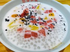 水果牛奶西米露-恋萍小吃(时代店)