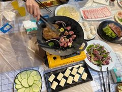 -玩坞轰趴馆·户外团建聚会主题生日派对馆(世豪广场店)