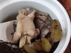 石橄榄排骨汤-吴祥记潮州菜·百年老字号·砂锅粥