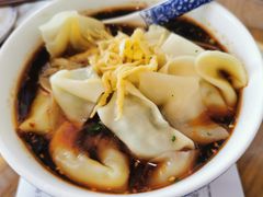 -笑来喜馄饨小笼工坊店(湖滨街店)