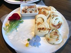 葱油饼-童年小筑餐厅(申花路店)