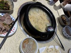 -九寨特色牦牛肉汤锅 羊肉汤锅