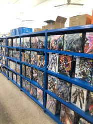 -逝水玩具折扣店