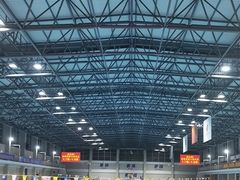 -奥冠体育华师附中恒温游泳馆