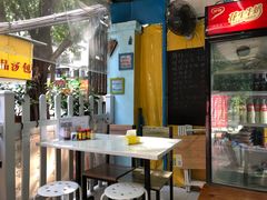 大堂-小梁哥云吞面(黄贝岭店)
