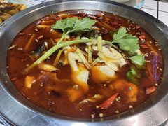 -蛙一刀·麻椒鱼火锅(金仙桥店)