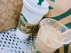 浓郁咖啡拿铁-星巴克(汾阳路店)