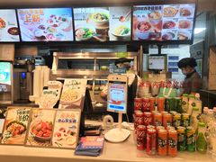 -老乡鸡(亳州路天庆大厦店)