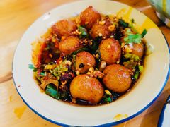 -拈签一笑黄牛肉辣卤串串