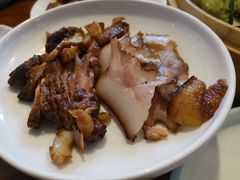 -老鼎万春卤菜(五代传承创始老店)