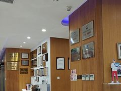 -雅悦齿科(顾村公园店)