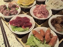 -红九格老火锅(三峡广场店)