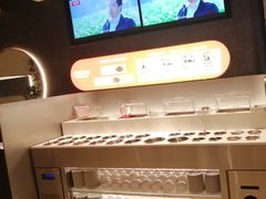 -左庭右院鲜牛肉火锅(金山万达店)