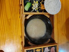 -勺子米线·云南传统小吃市集(四方街店)