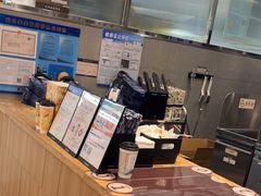 -霸王茶姬(上海静安大悦城店)