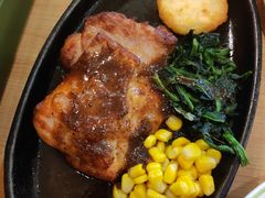 黑胡椒酱浇烧鸡排-萨莉亚意式餐厅(南京环亚凯瑟琳广场店)