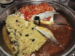 双色鱼头-9家湘菜(上南路店)