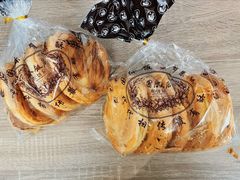 芝士大蝴蝶酥-国际饭店·帆声西饼屋(黄河路店)
