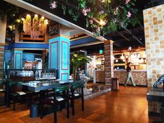 -壹号院音乐餐厅•烤全羊•新疆菜(浐灞店)