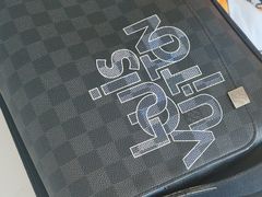 -聚云奢二手奢侈品黄金手表包包回收·中古店(三里屯总店)