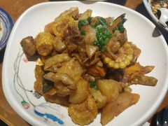 -95号酱骨·一块豆腐(展春园西路店)