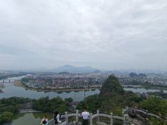 -叠彩山景区