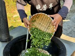 -七的湖·晚芳亭·阳澄湖农家菜·大闸蟹(莲花岛店)