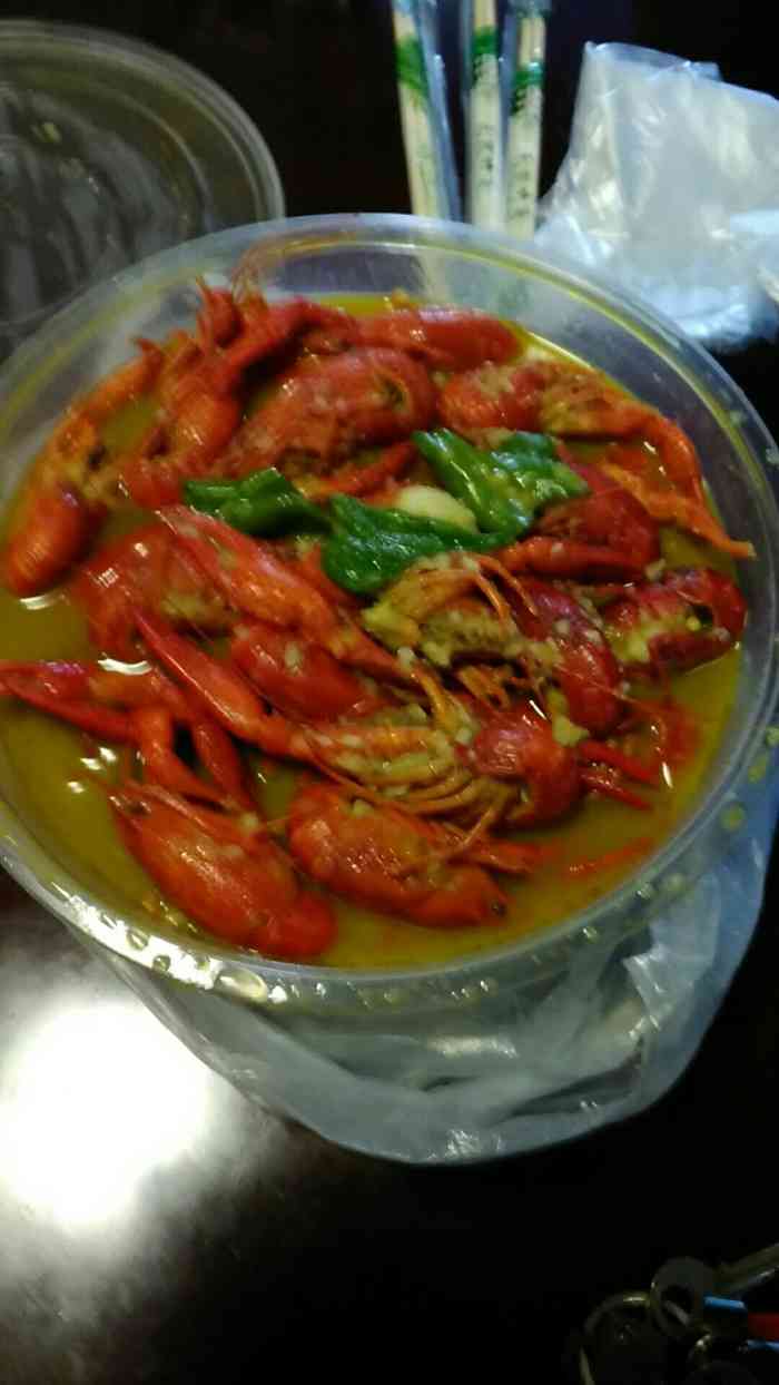 味道不错,环境很好,离家不远.