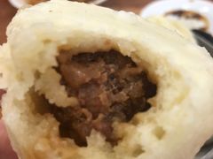 -胡成记口蘑龙眼包子(盐道街店)