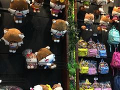 -三只松鼠生活馆(芜湖弋江金鹰店)