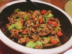 坛子椒炒肉-董厨煨汤馆(车站路店)