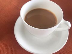 -Lake Shore Hotel & Restaurant