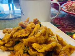 -闯关东东北农家菜(崂山石老人店)