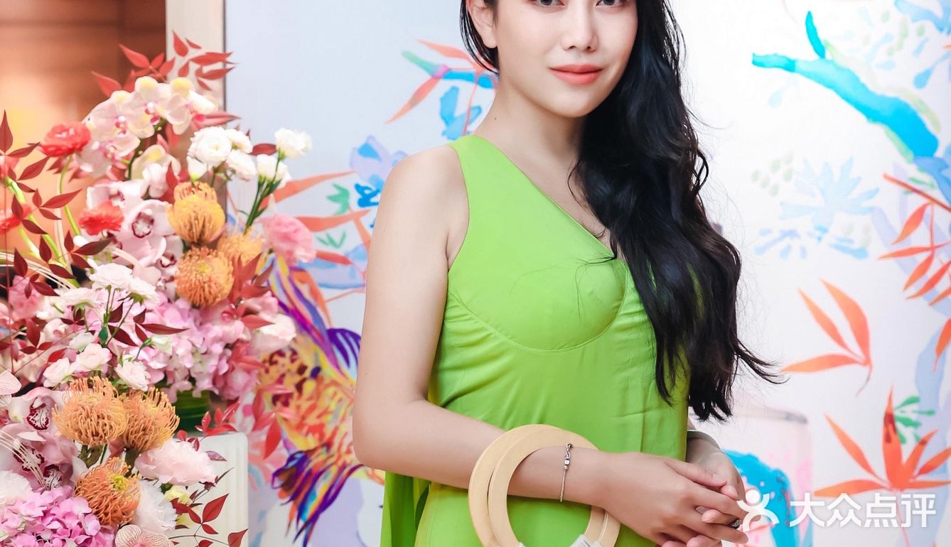 王府井里的花艺沙龙，开启清爽夏日出清模式！