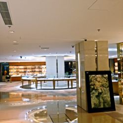 -北京七彩云南翡翠珠宝旗舰店(月坛店)