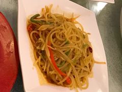 -维吾尔餐厅(宜山路店)