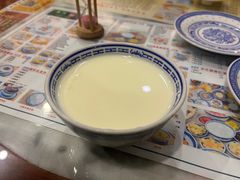 -广信牛奶甜品世家(台东店)