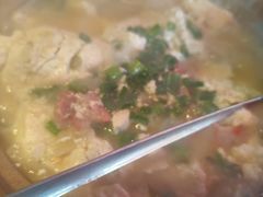 -魏铭鱼头捞饭(晋阳路店)