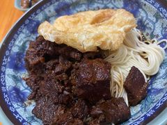 红烧牛肉面-旺泉餐饮店·清真牛肉面馆