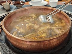 -阿山卓·野生菌火锅·纳西火塘烤肉