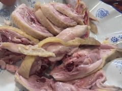 -南渝食府.墨脱石锅松茸鸡