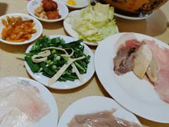 -桥香园云南过桥米线(金马碧鸡店)