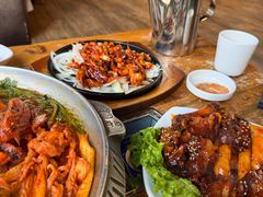 -喇喇排骨火锅·传统韩式脊骨汤(望京西园总店)