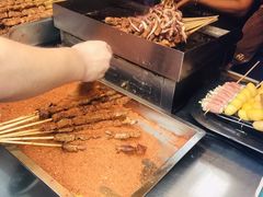 -八一路好吃街(雨田商务大厦店)