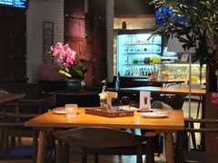 -JINNS锦时 steak&pizza(浸信会礼拜堂旧址店)