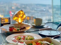 -Hi City·城市之巅