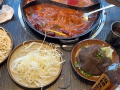 -冯校长老火锅(中联广场店)