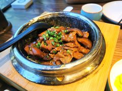 照烧鸡腿饭-明洞阿姨·韩式酱蟹烤肉·创意料理(三元桥店)